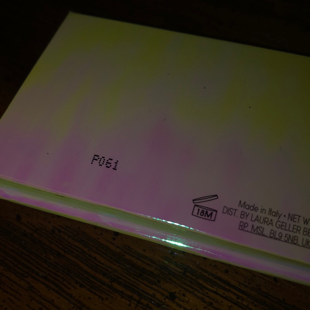 Laura Geller Life Glows On Palette - Picture 3 of 3